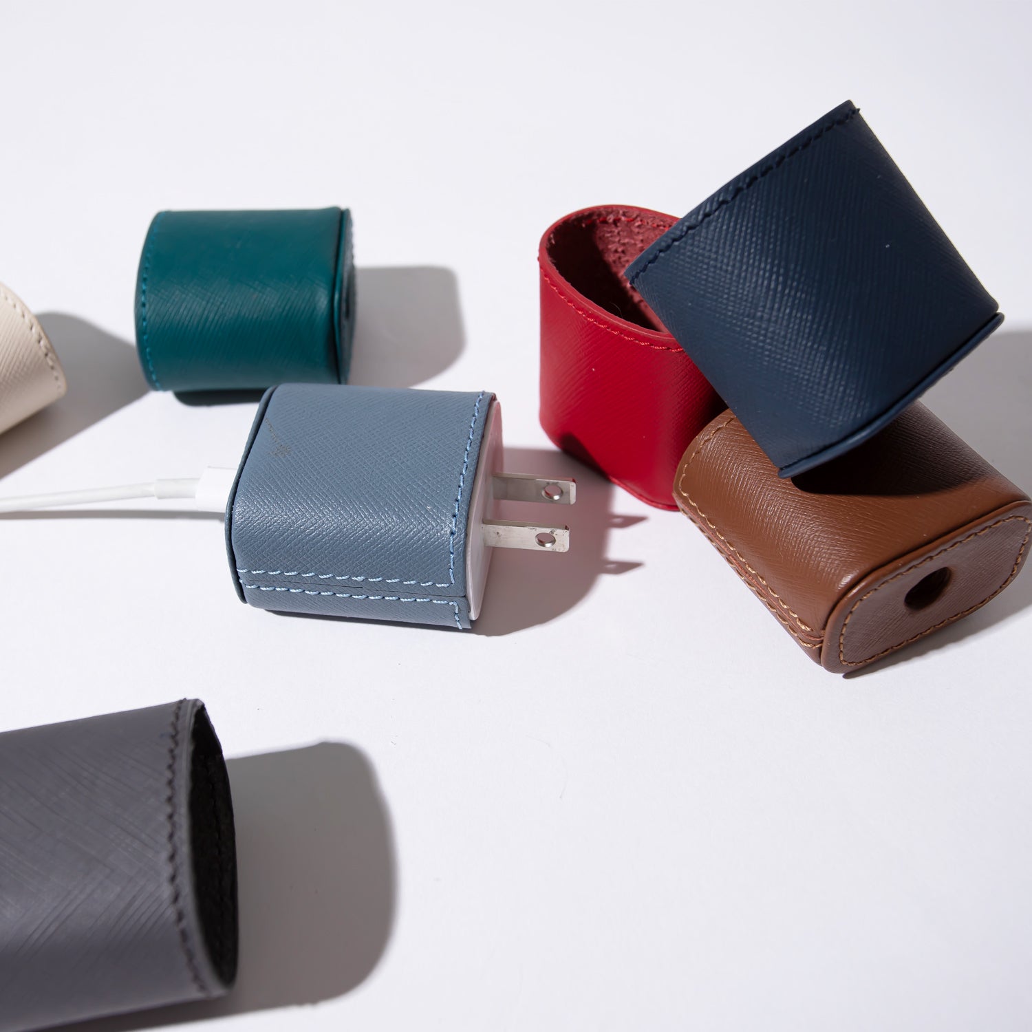 Charger Sleeve – Cardela